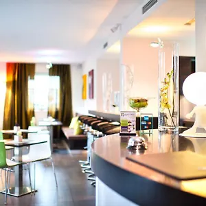 3* Hotel Mainstation